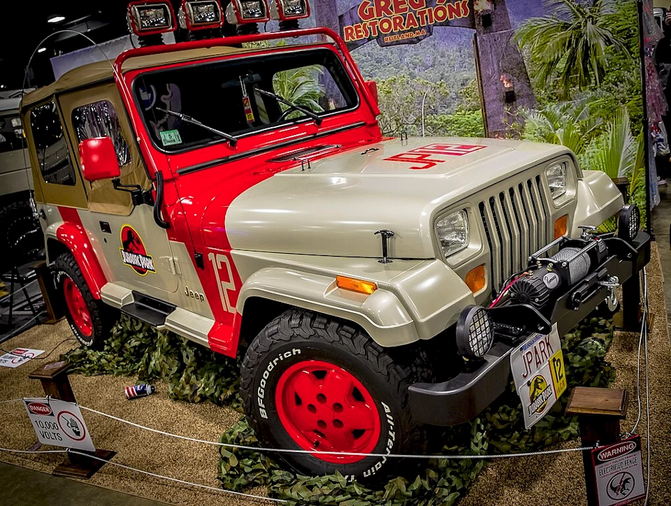 Ein Replica des Jurassic Park Jeeps auf der World of Wheels 2018 in Boston